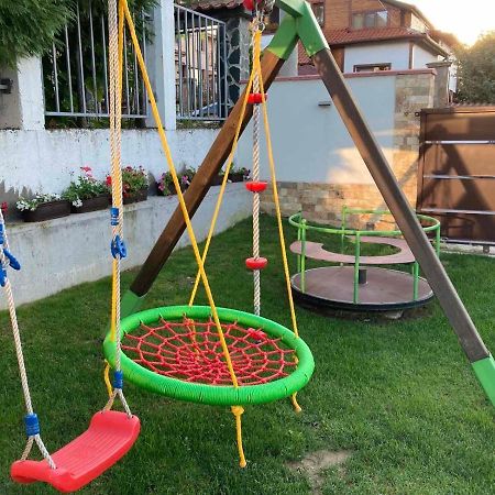 Villa Detelina ساباريفا بانيا المظهر الخارجي الصورة
