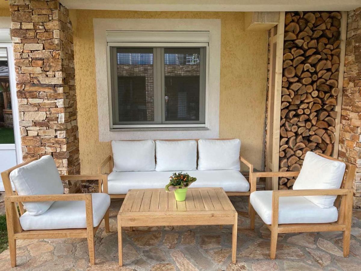 Villa Detelina ساباريفا بانيا المظهر الخارجي الصورة